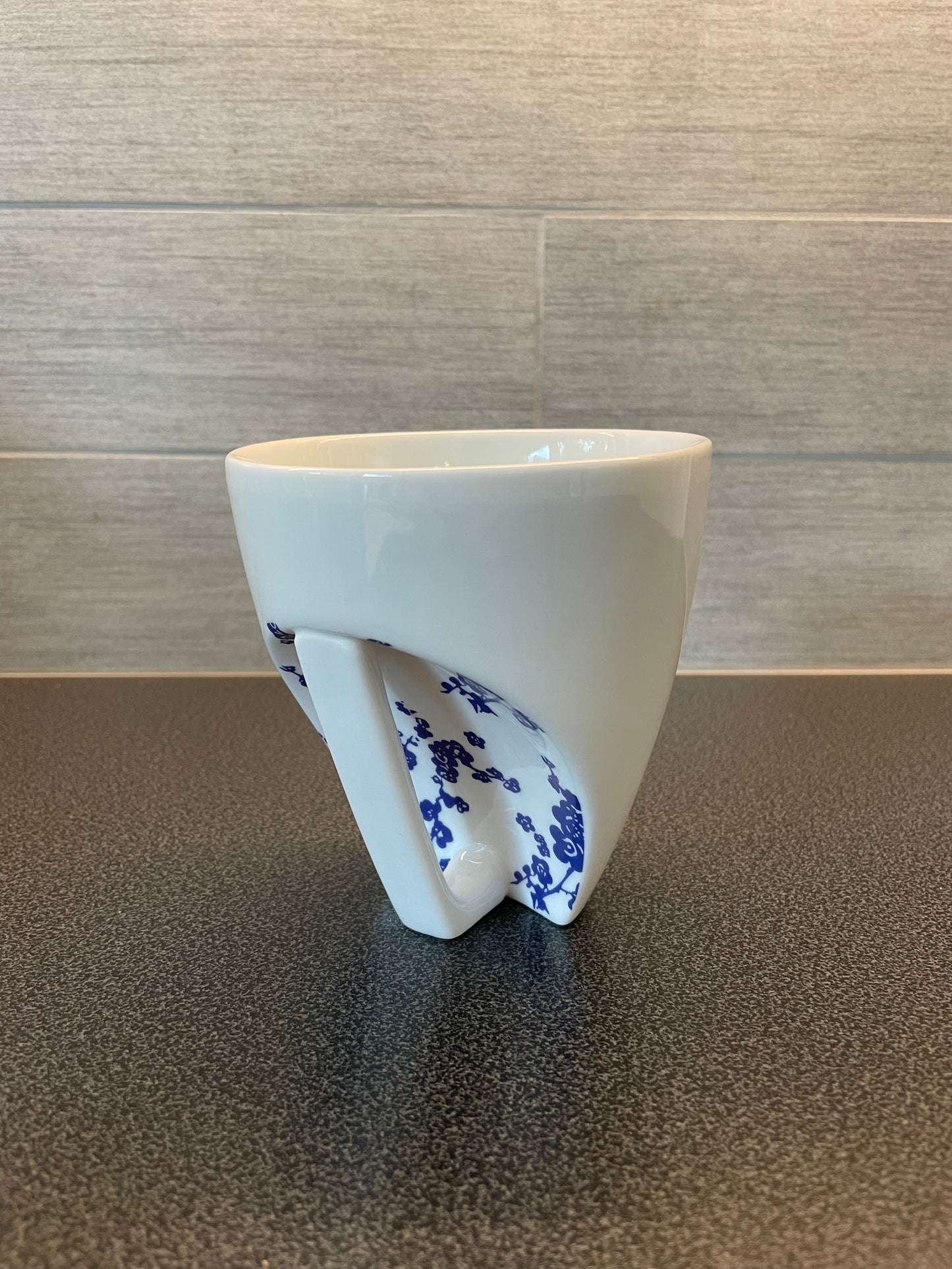Porcelain Hand Mug - Kerstin